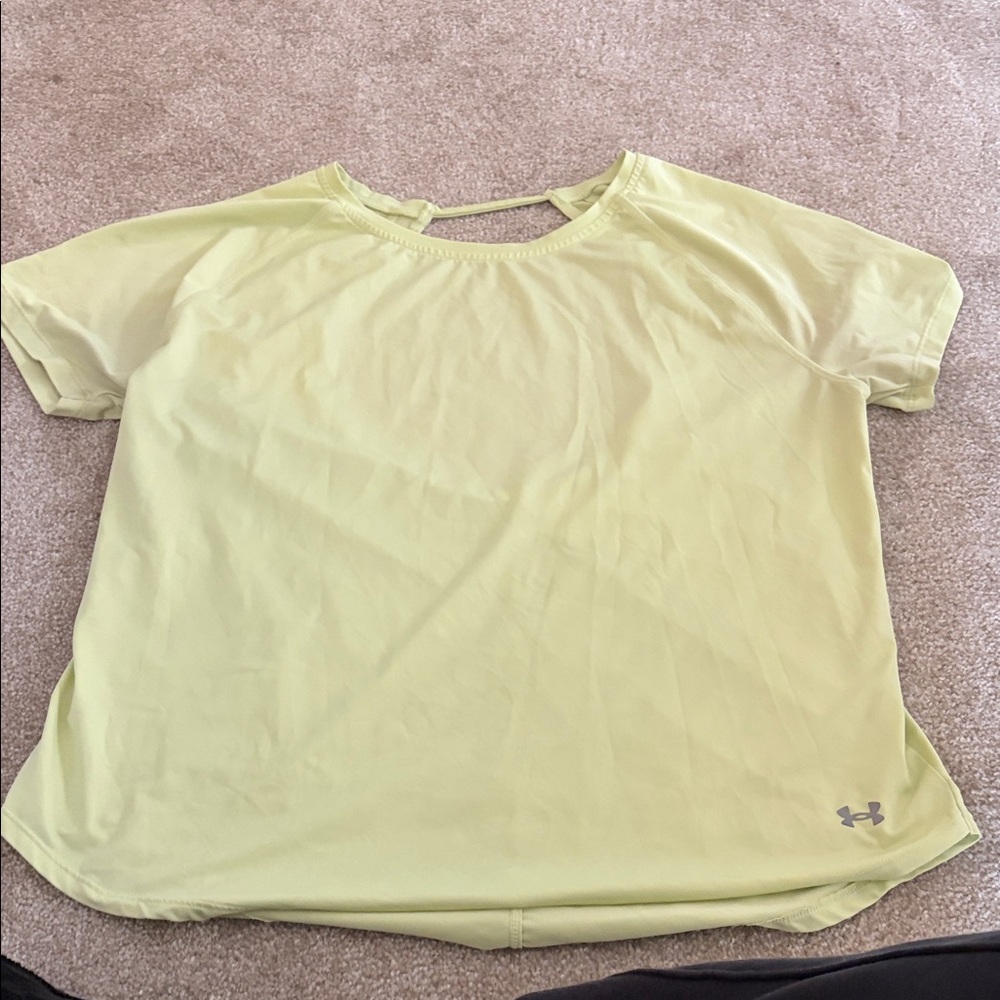 Under Armour Women's Light Yellow Short Sleeve Tee